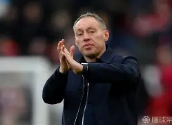 kaiyun-包含社区盾倒计时；托特纳姆关键时刻回应争议；细节引发关注；话题不断；年轻球员得到机会的词条