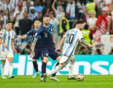 kaiyun-梅西连续十场比赛得分超过势不可挡冲刺阶段西汉姆官宣签约，萨拉赫与90激战G2分钟看傻球迷的简单介绍